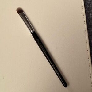 Shu Uemura Professional Makeup Brush New! Made in Japan